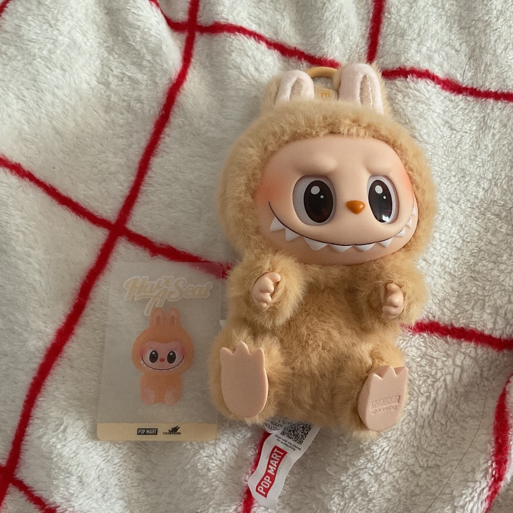 La bubu have a seat BABA